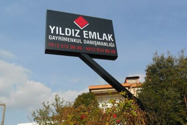 Modern Totem Tabela Örneği